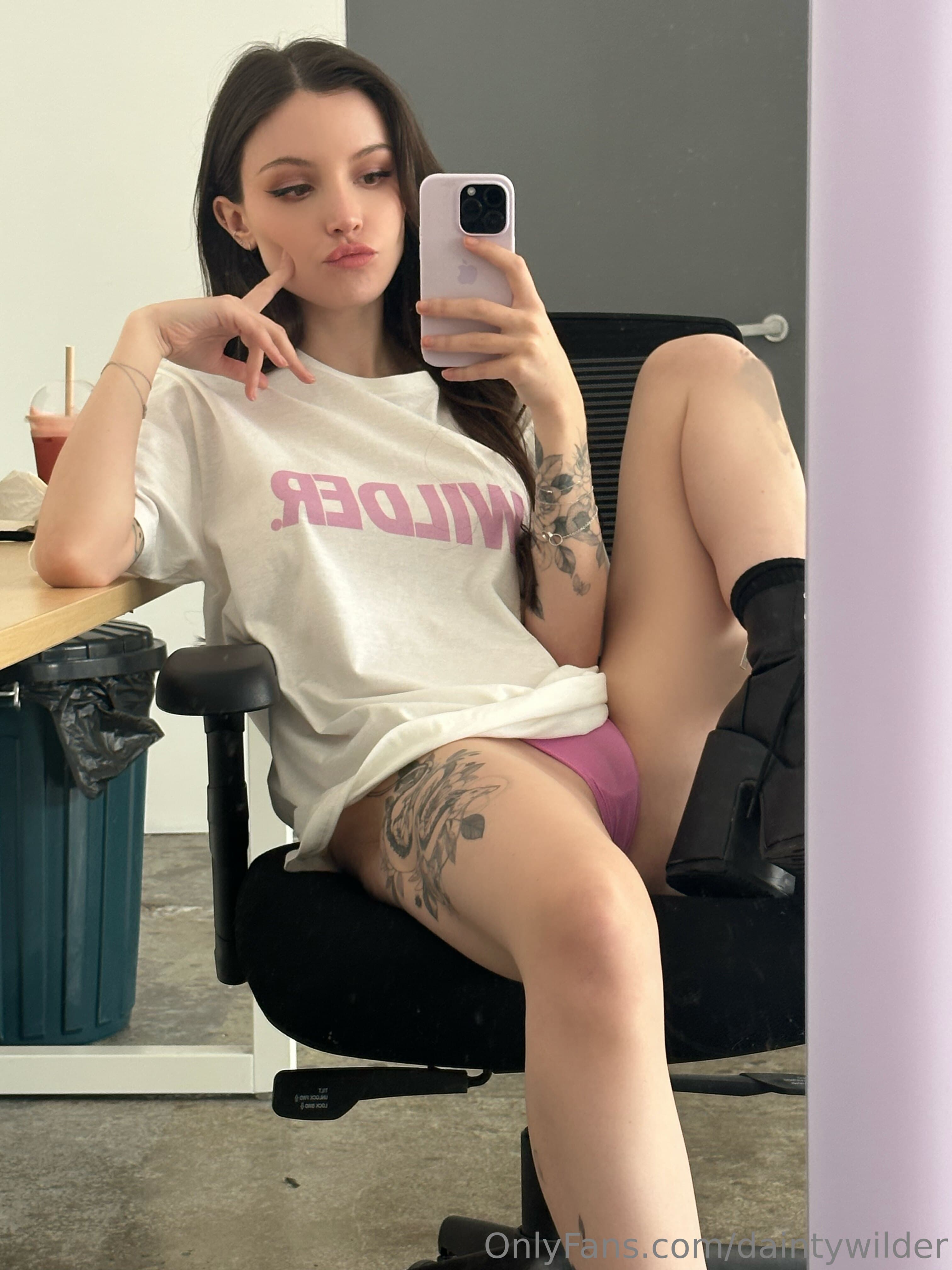 1045986402