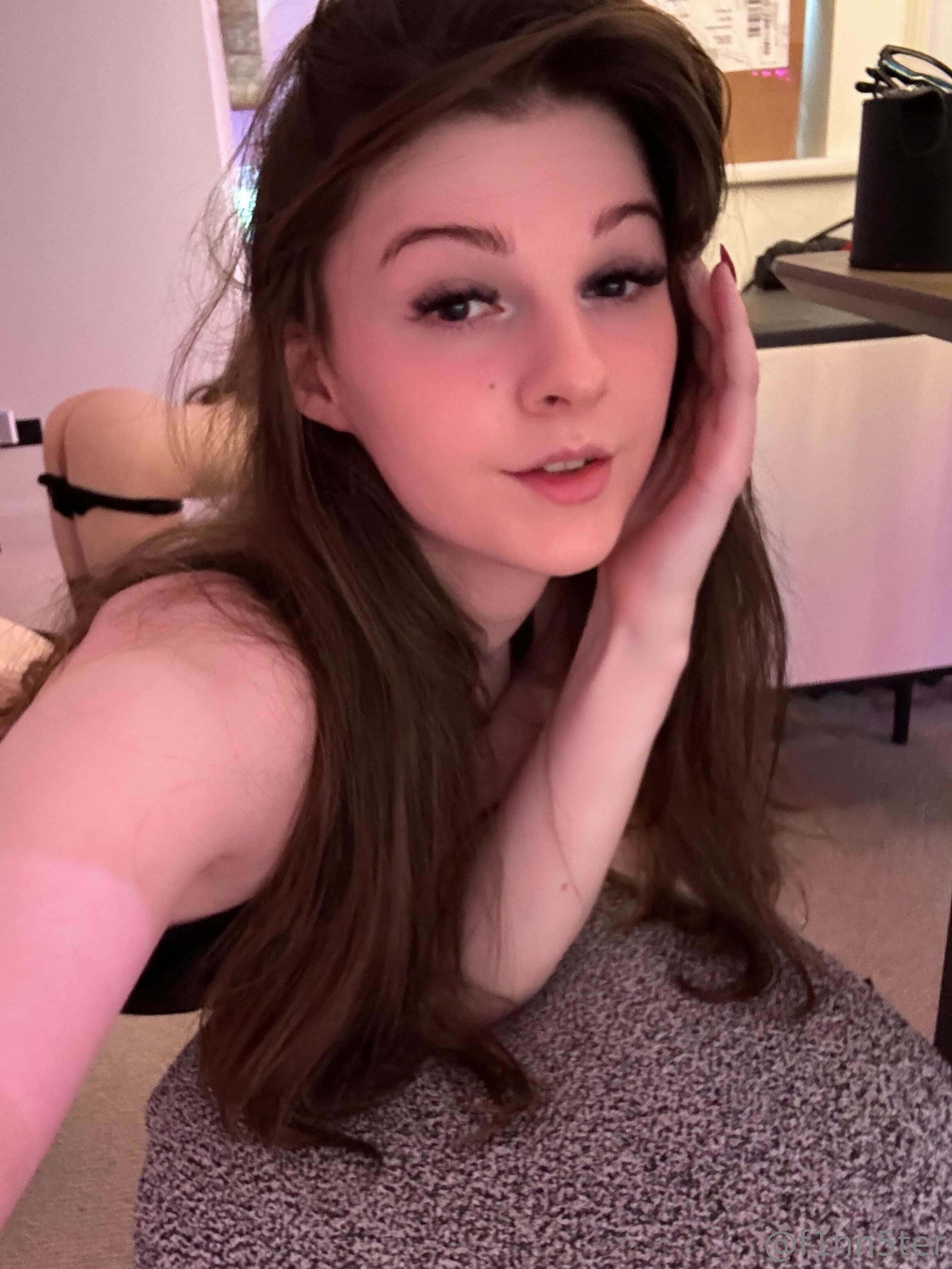 1220459498