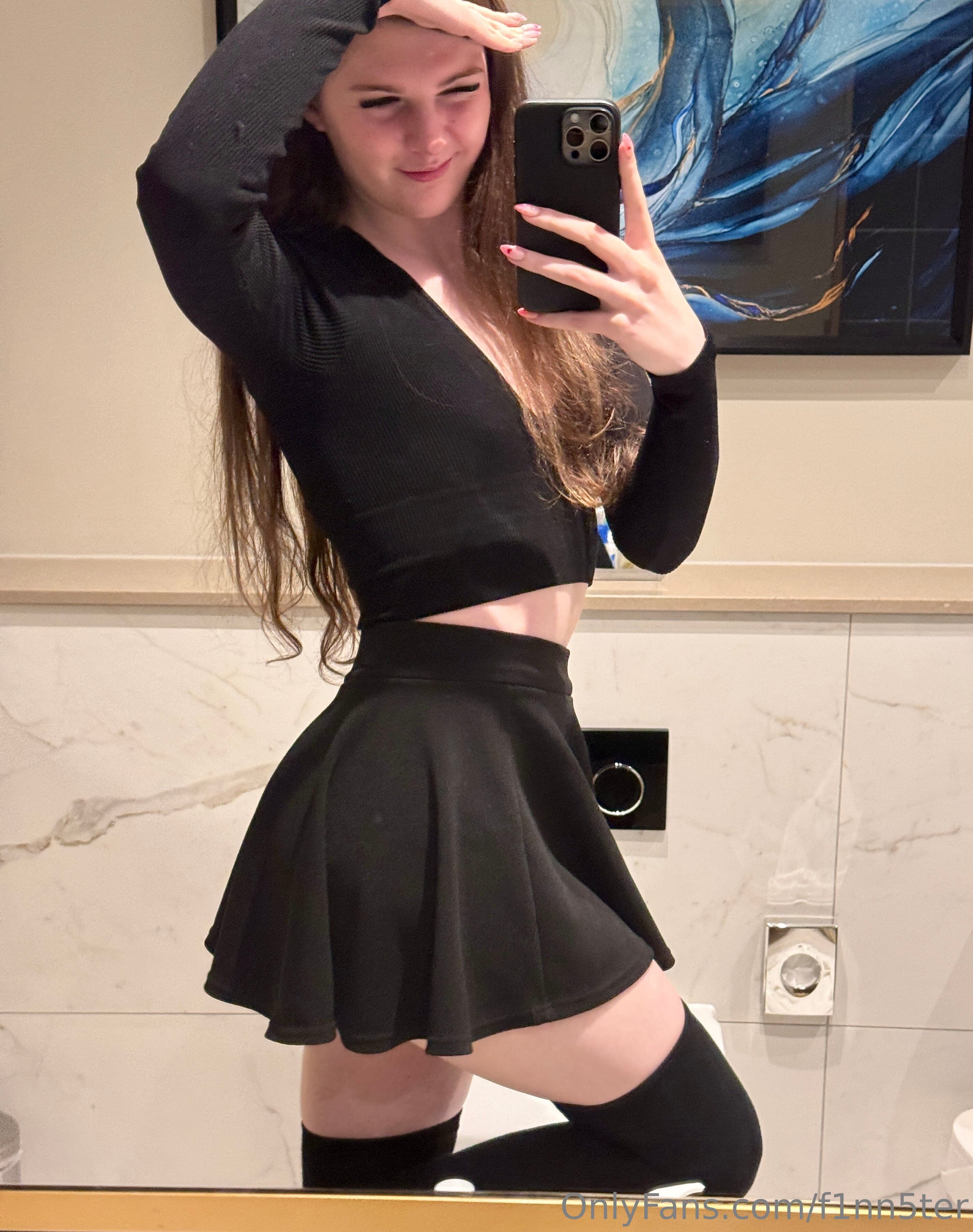 966975736
