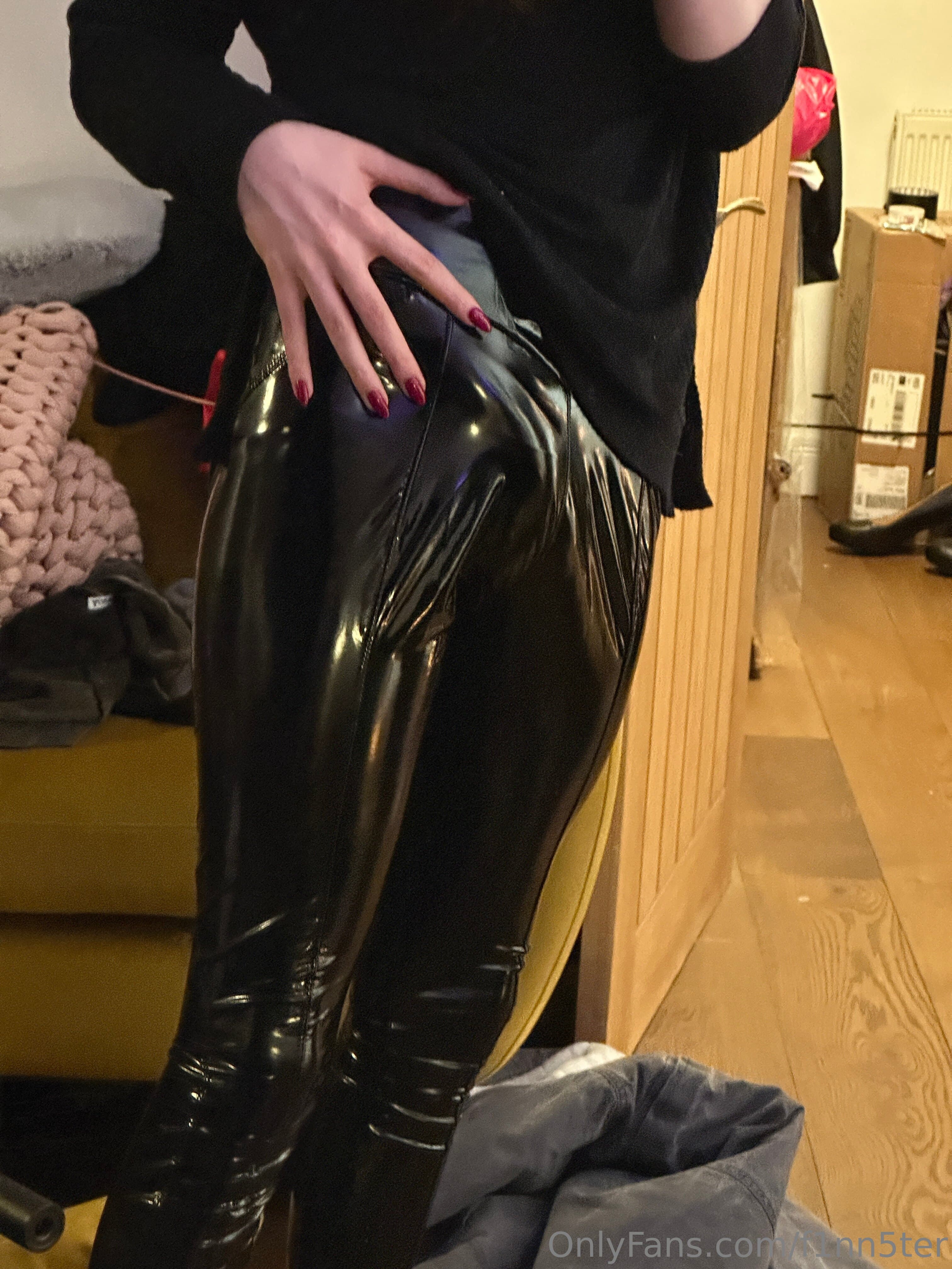 968385061
