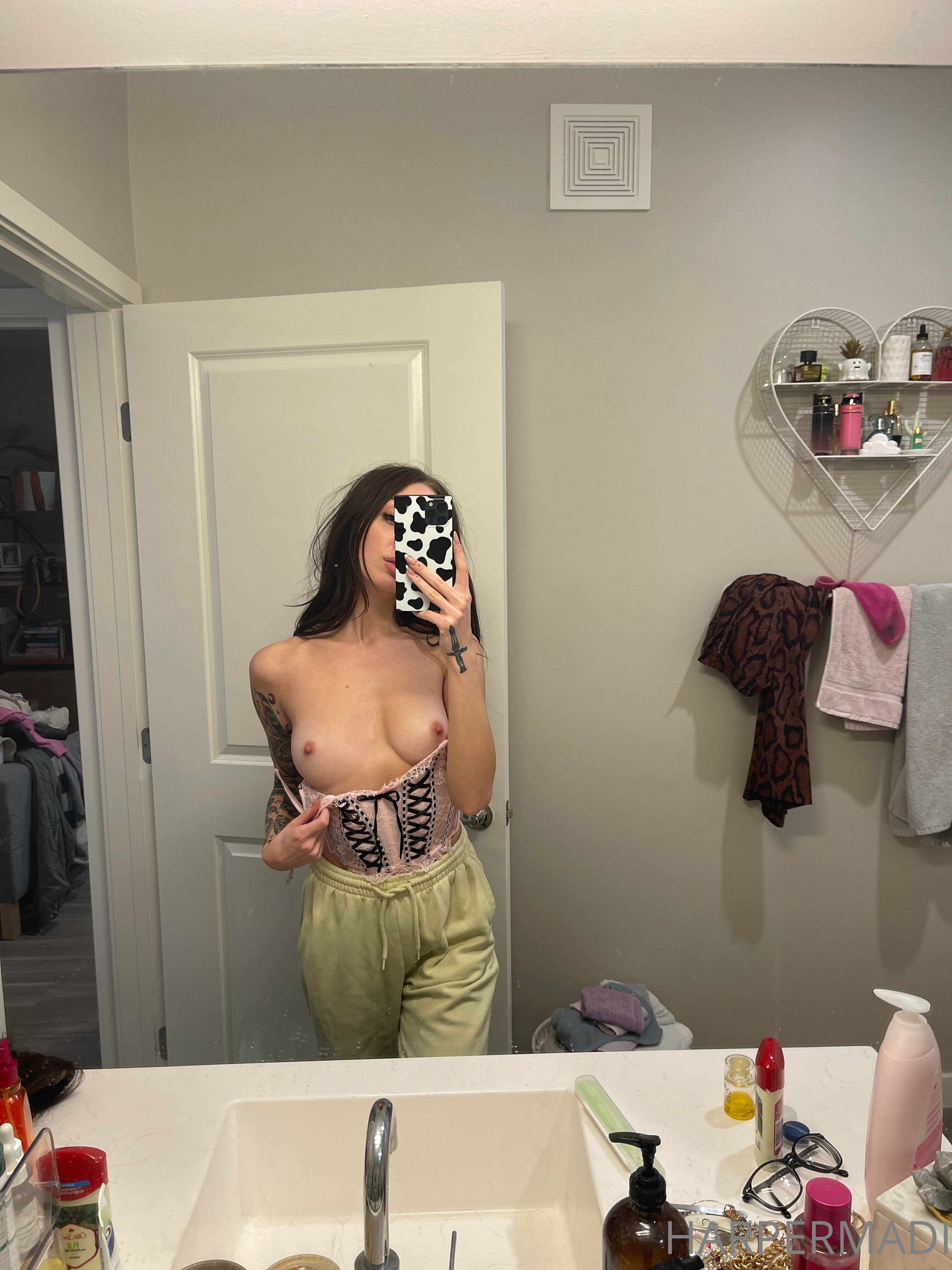 Media 112460