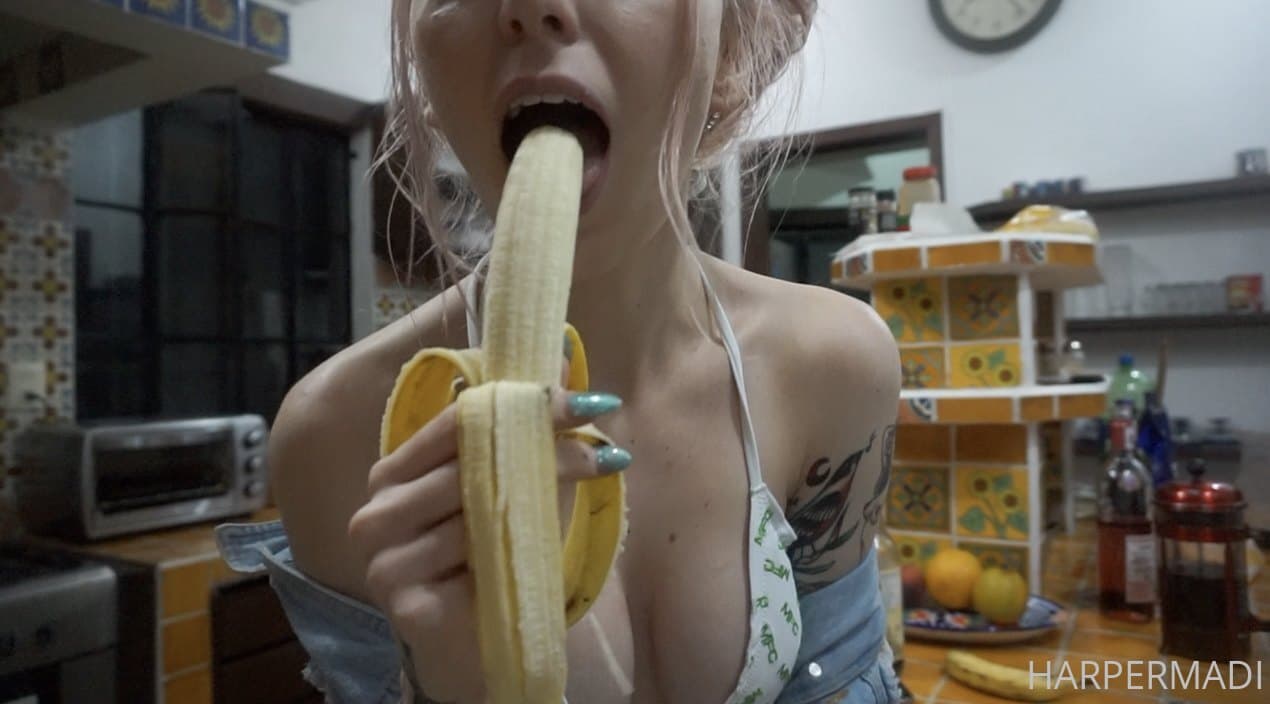 7636472