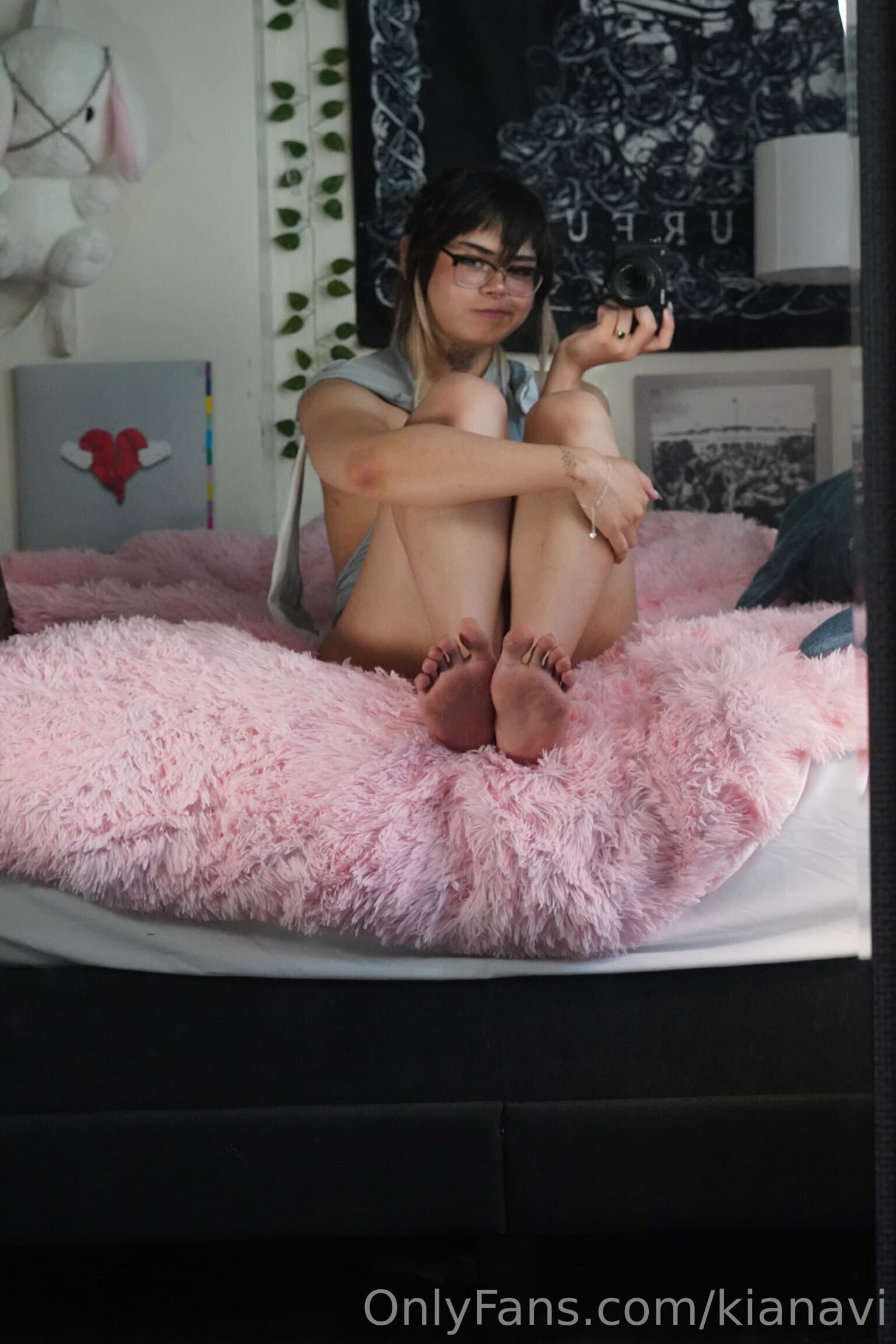 640699520