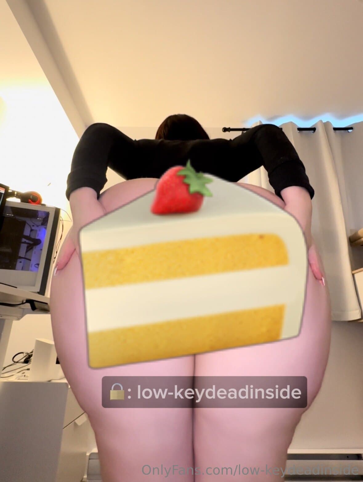 1038917734