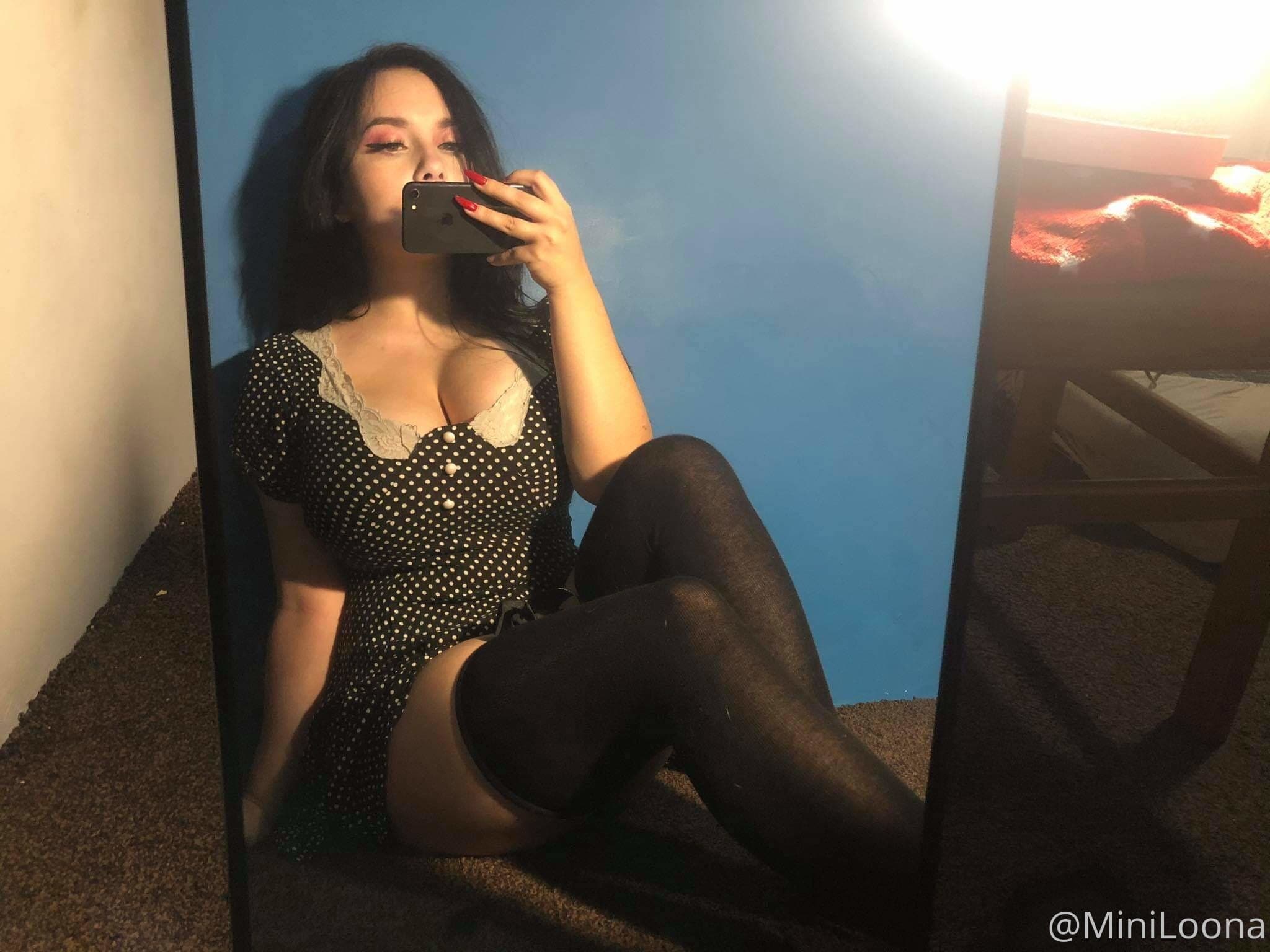 70274304