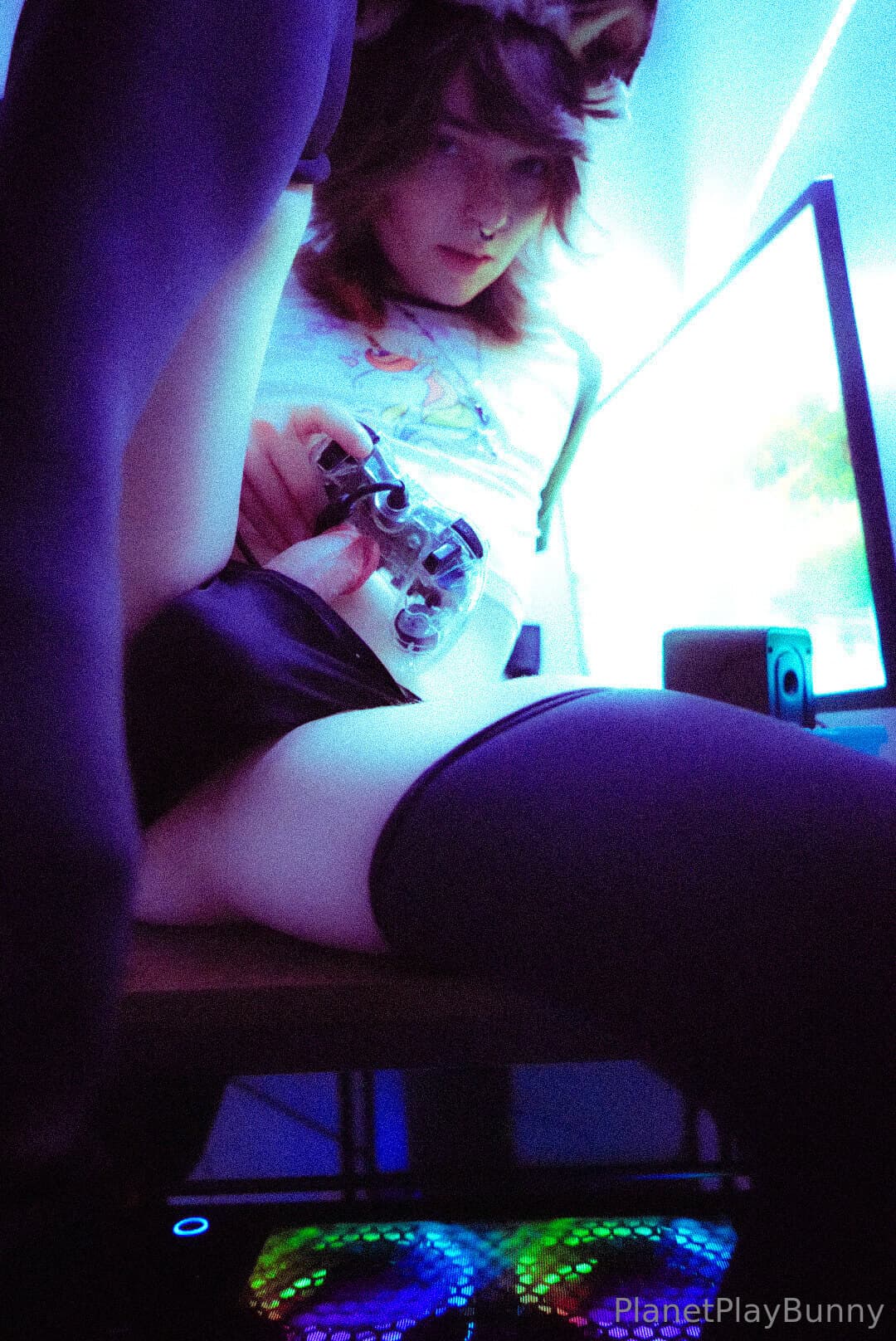 1208781377