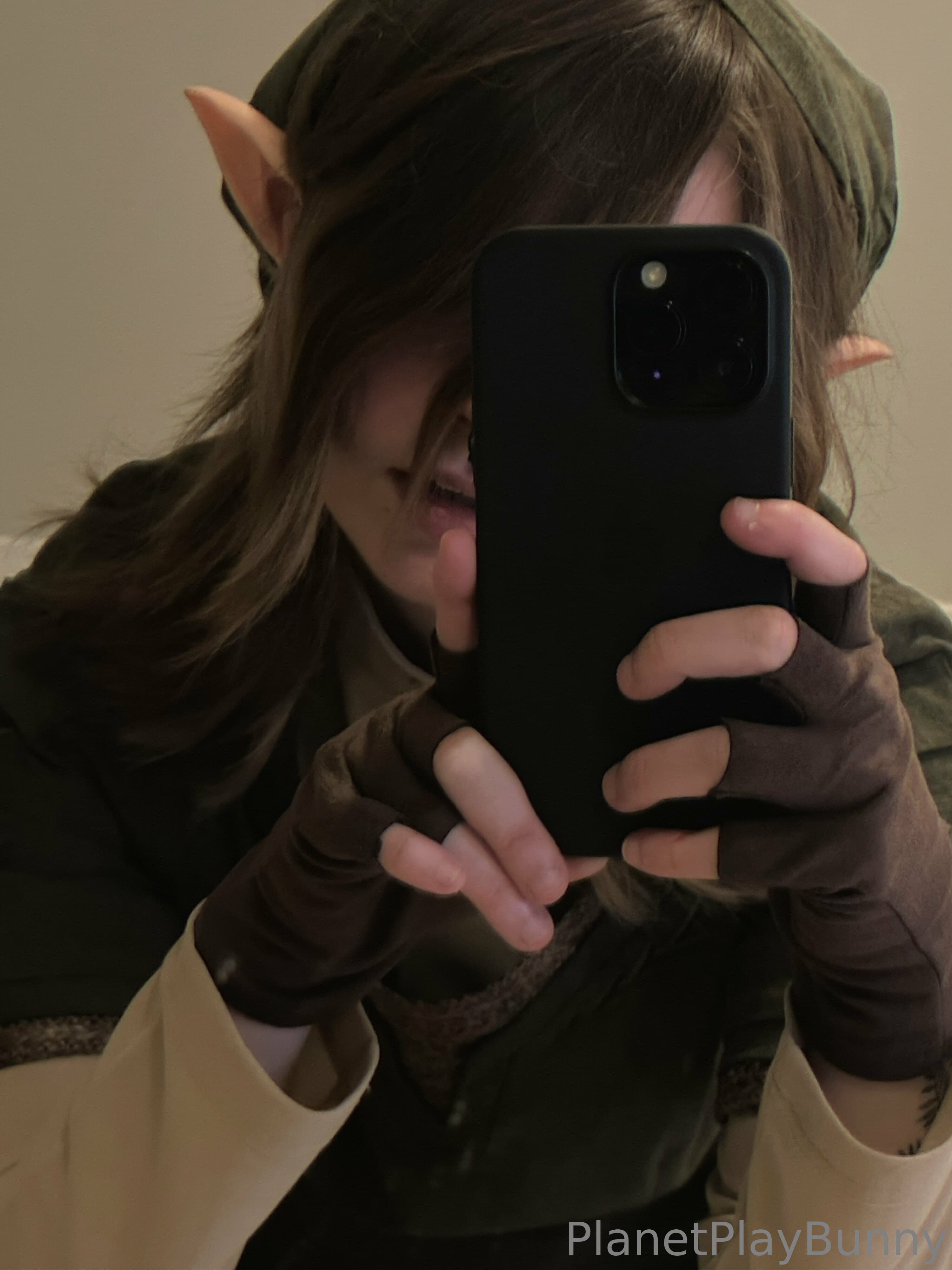 581139344