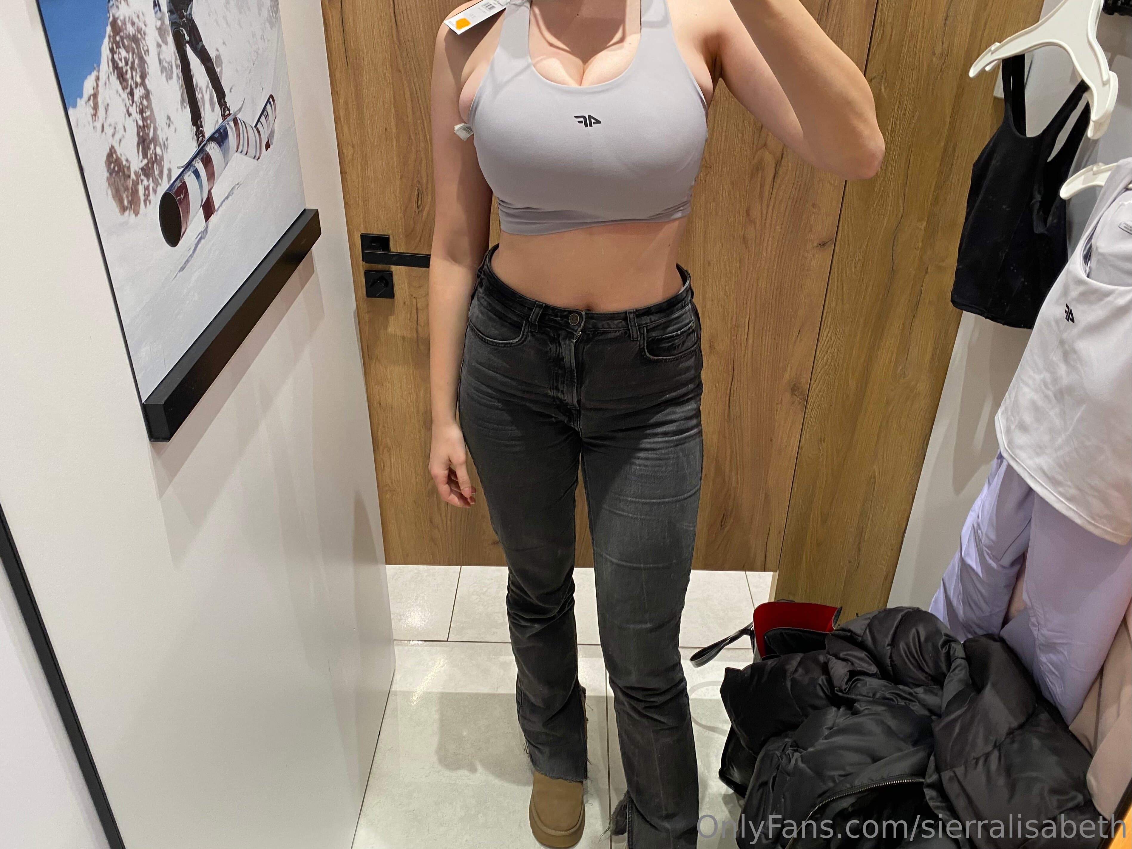 897298499