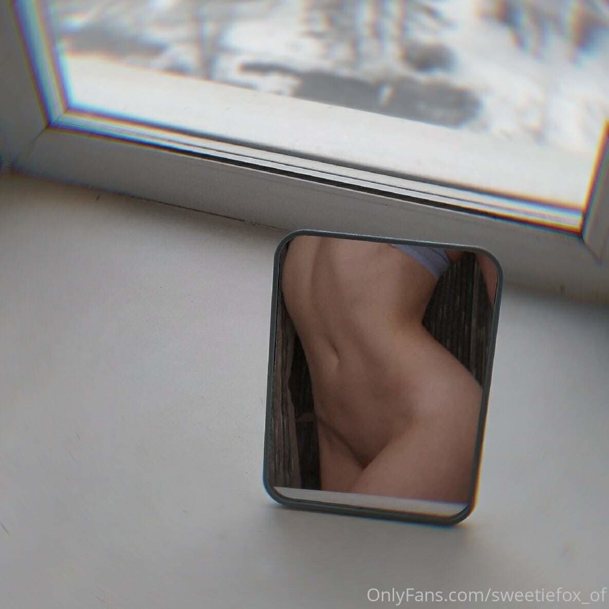 41995582