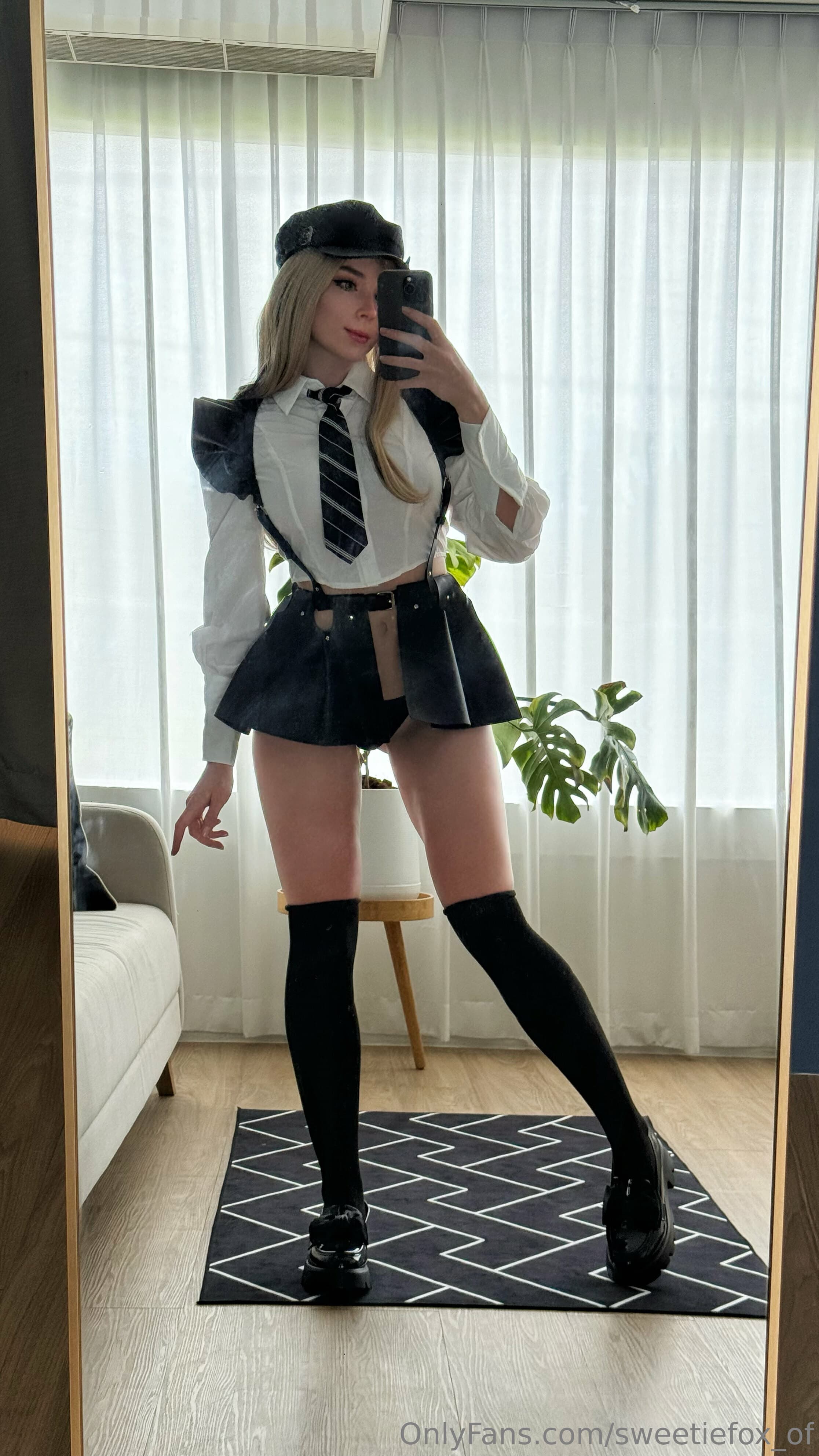 806440173