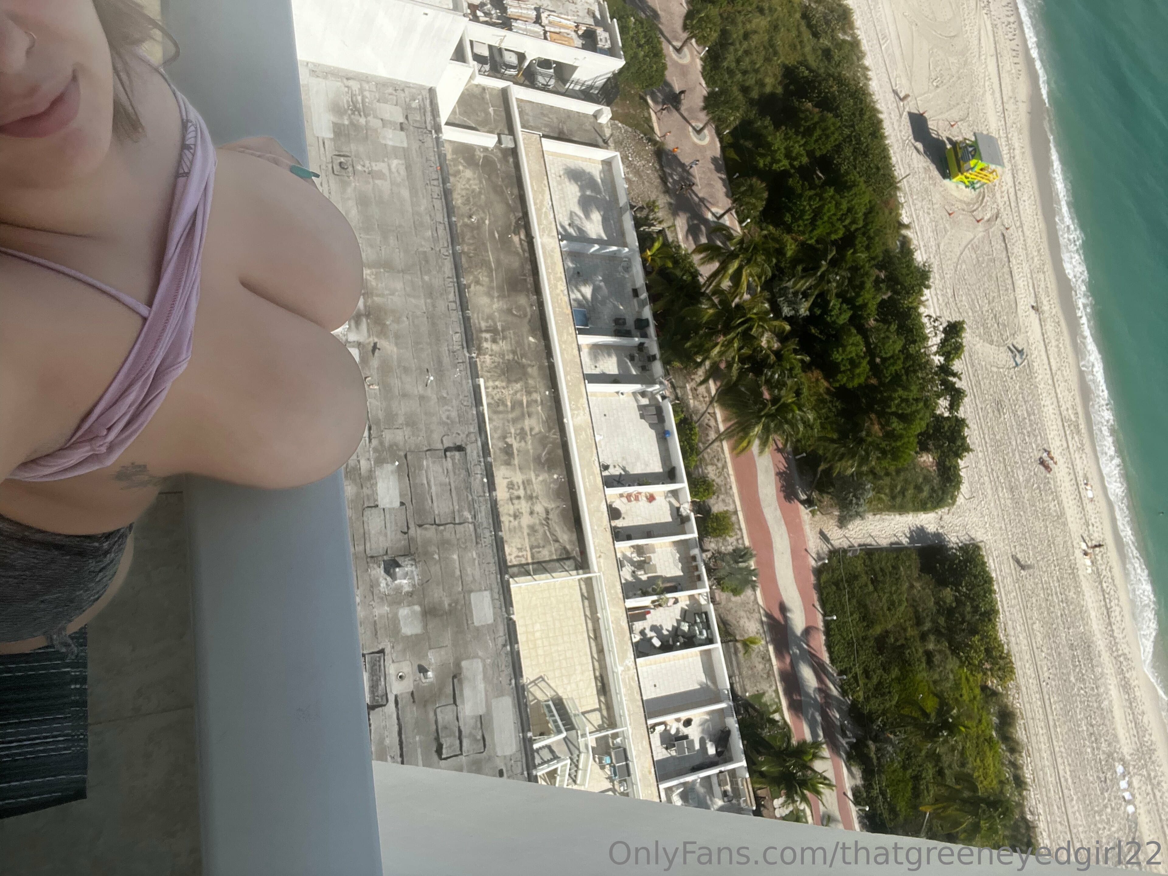 814956882