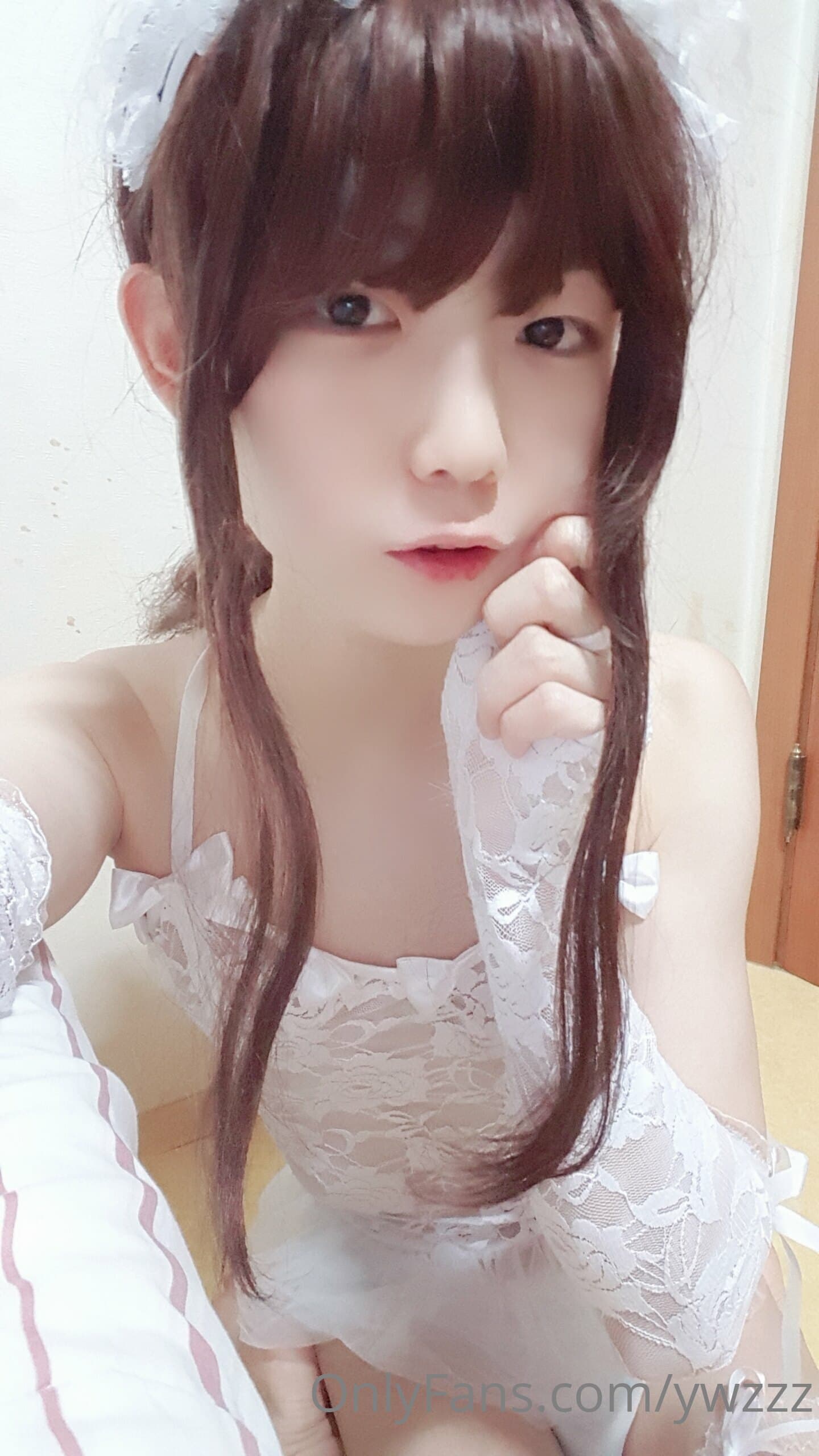 252317419