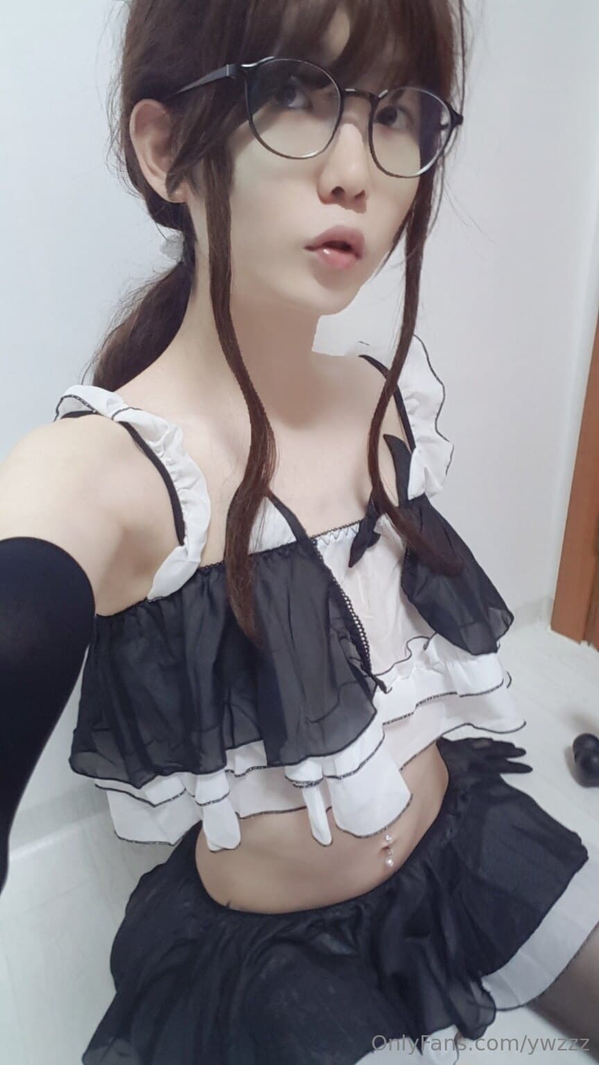 942901845